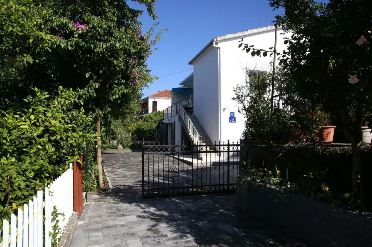 Luxury House With Pool Villa โตรกีร์ ภายนอก รูปภาพ